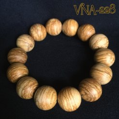 Vòng trầm rừng indonesia tự nhiên