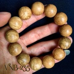 Vòng tay trầm hương Việt Nam vnb-235