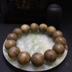 Vòng tay Trầm hương L1015